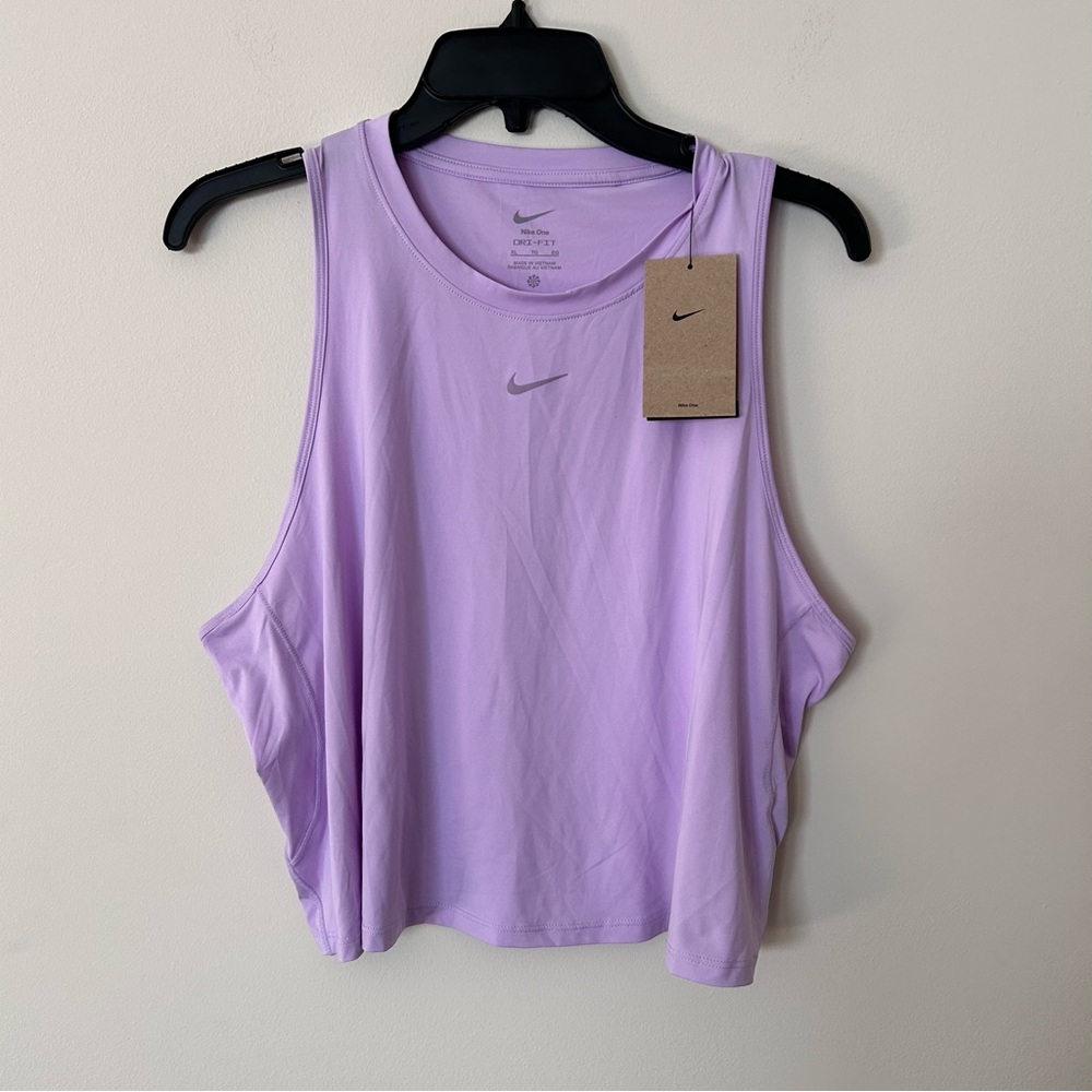 Nike cropped tank top